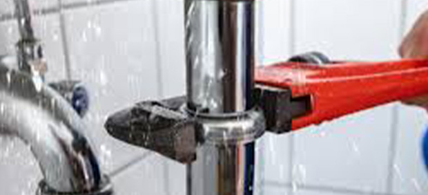 Emergency plumber Putney